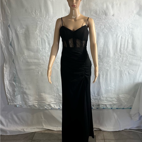 Windsor Black Dress with Sheer Accents, Evening gown, Sweetheart neckline SZ S - Picture 10 of 16